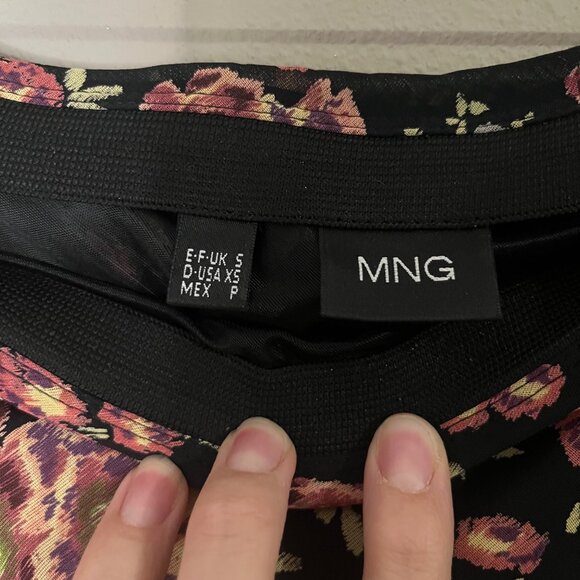 Mango MNG Womens Floral Midi Skirt Size XS Modest Boho Feminine - Picture 3 of 4